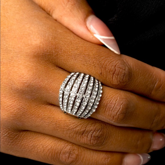 PAPARAZZI RINGS - Picture 6 of 12
